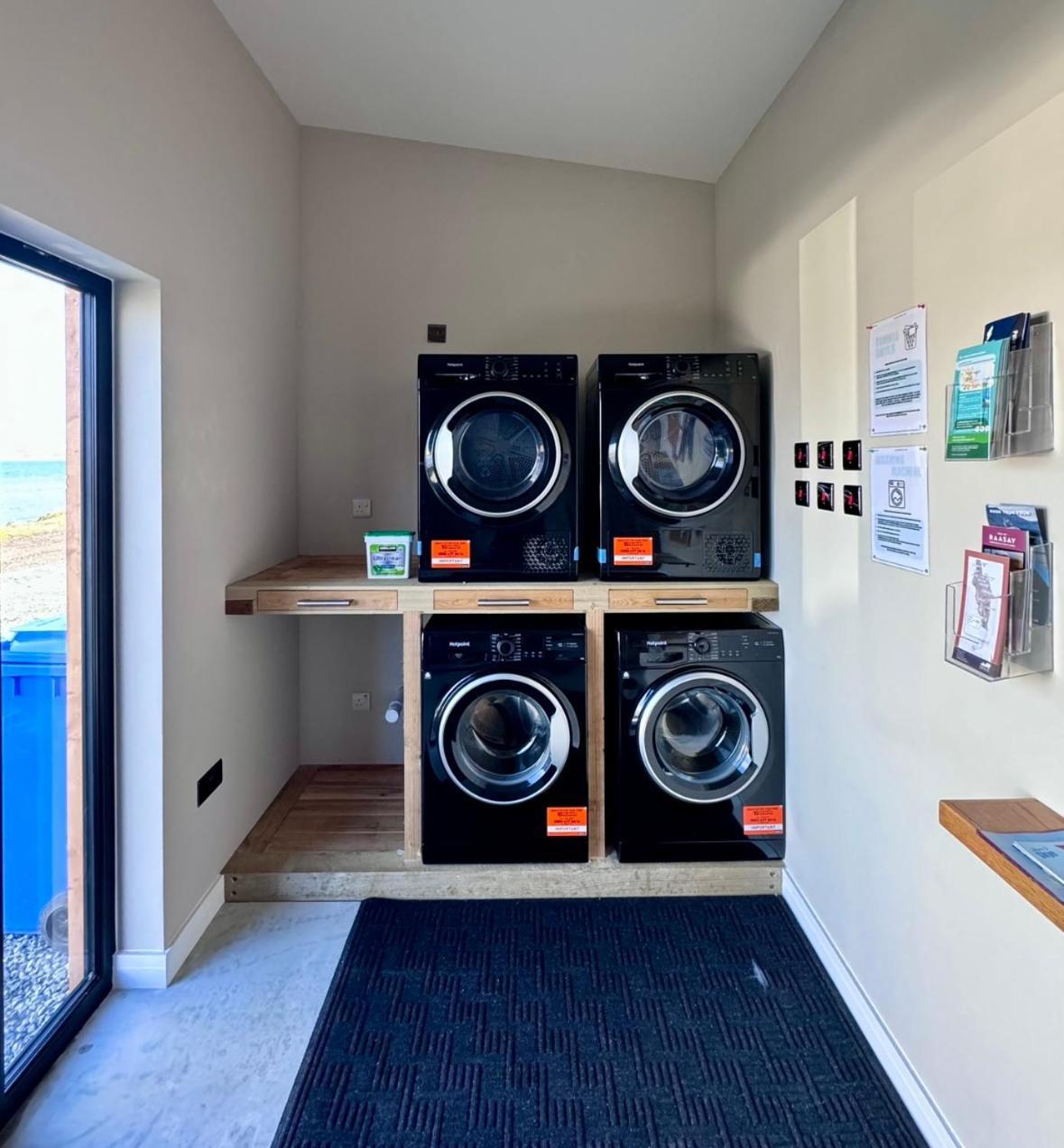 Angusfield Cabins Sconser ภายนอก รูปภาพ